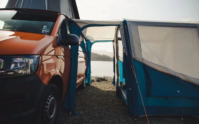 Vango Tolga Aufblasbares Busvorzelt Blau 2 Vango Tolga Aufblasbares Busvorzelt Blau – Bild 2